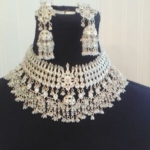 Silver Bridal Choker Necklace with Intricate Metalwork